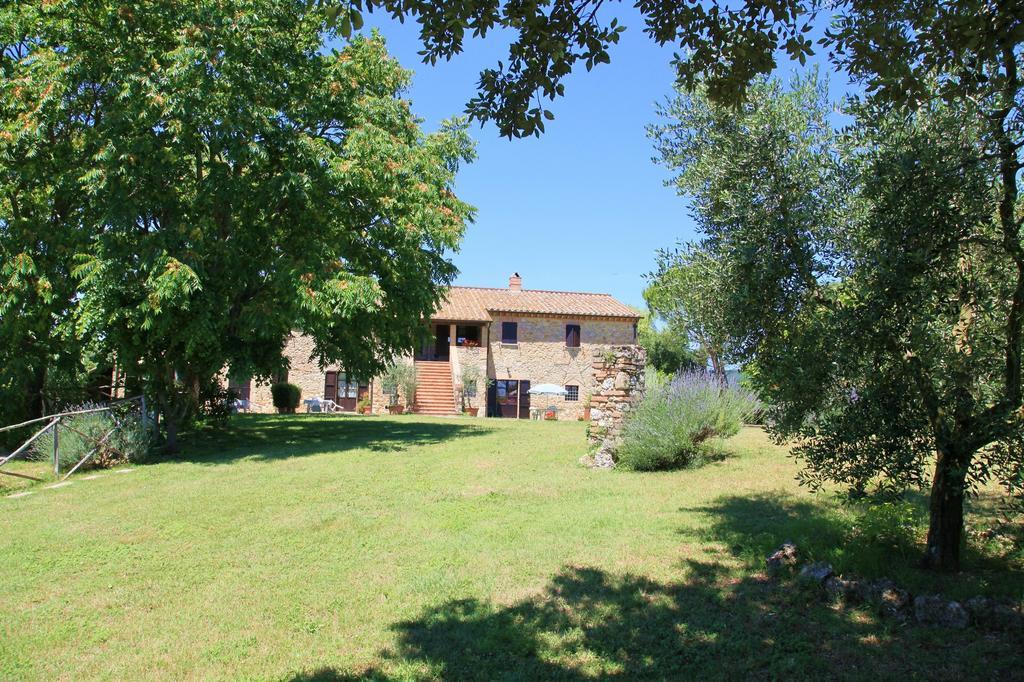 Agriturismo Podere Luchiano Amelia Exteriér fotografie